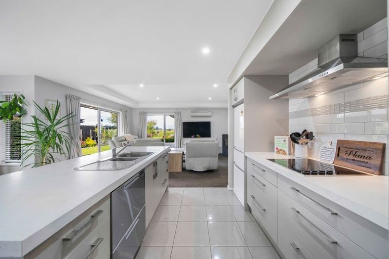 Photo of property in 4 Sutherland Drive, Kaiapoi, 7630