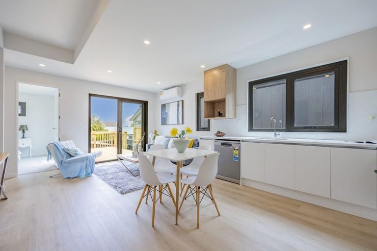 Photo of property in 3 Taukahiwi Road, Pukekohe, 2120