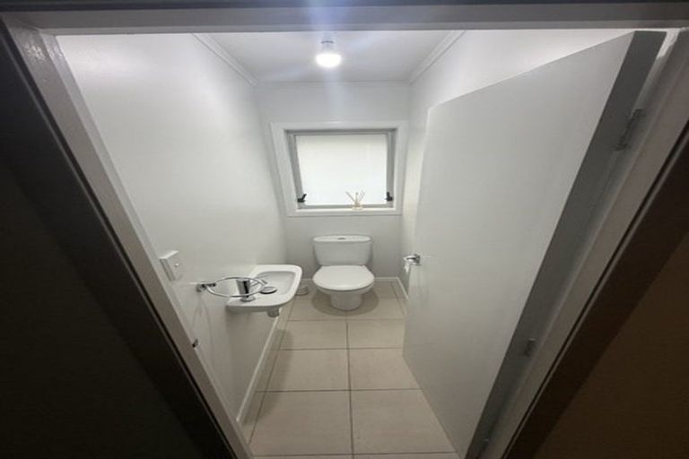 Photo of property in 282 Dowse Drive, Maungaraki, Lower Hutt, 5010