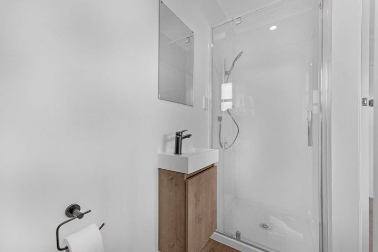 Photo of property in 10 Mildmay Road, Henderson, Auckland, 0610