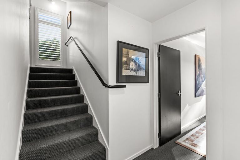 Photo of property in 73 Kopanga Road, Havelock North, 4130