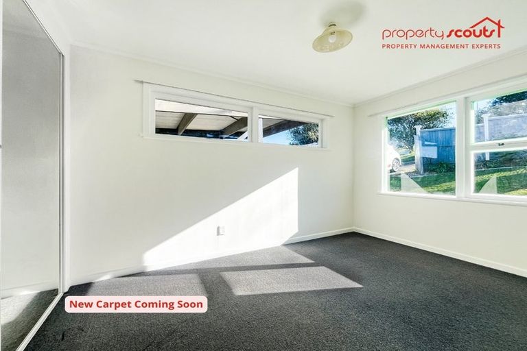 Photo of property in 2/701 East Coast Road, Browns Bay, Auckland, 0630