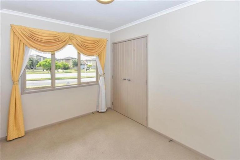 Photo of property in 416 Chapel Road, Flat Bush, Auckland, 2016