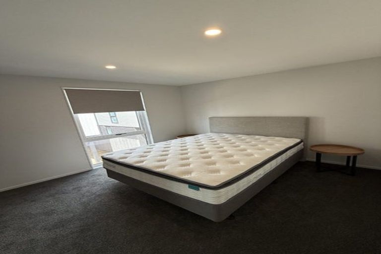 Photo of property in 116 Te Puketoka Lane, Mangere, Auckland, 2022