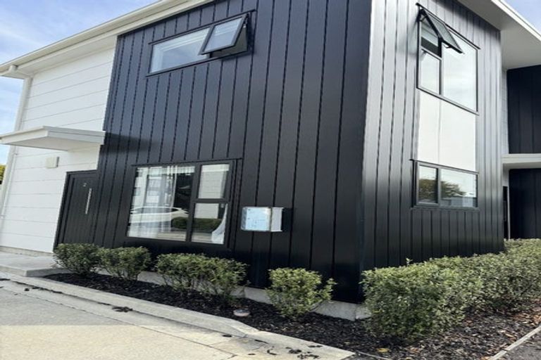 Photo of property in 2/17 Vialou Street, Hamilton Central, Hamilton, 3204