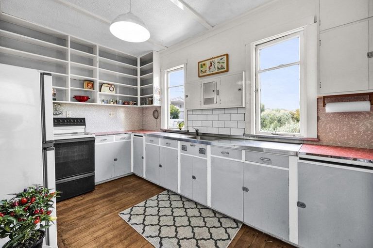 Photo of property in 53 Dorset Avenue, Westown, New Plymouth, 4310