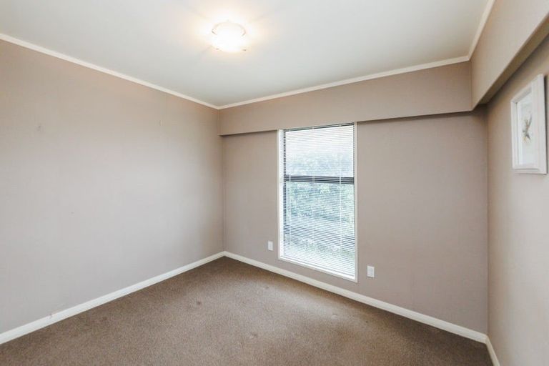 Photo of property in 50 Kentucky Way, Awapuni, Palmerston North, 4412