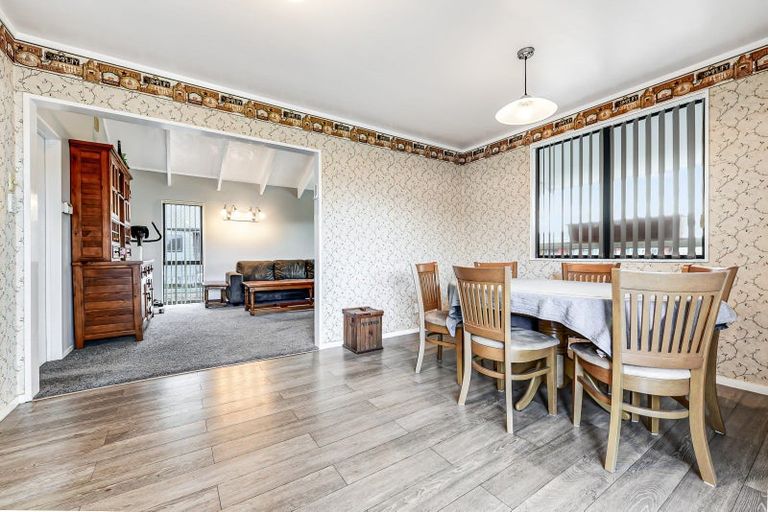 Photo of property in 77 Endeavour Avenue, Flagstaff, Hamilton, 3210