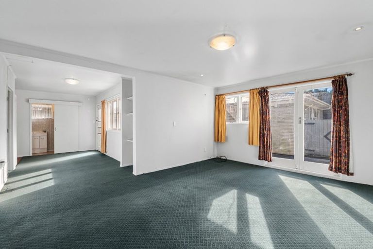 Photo of property in 30 Uta Street, Utuhina, Rotorua, 3015