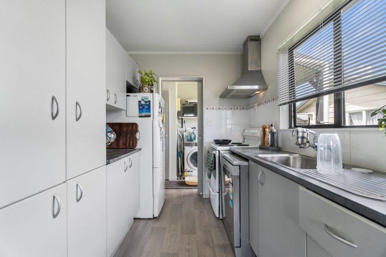 Photo of property in 14 Sunnyside Road, Nawton, Hamilton, 3200