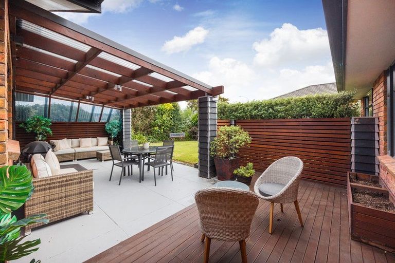 Photo of property in 78 Geneva Terrace, Kelvin Grove, Palmerston North, 4414