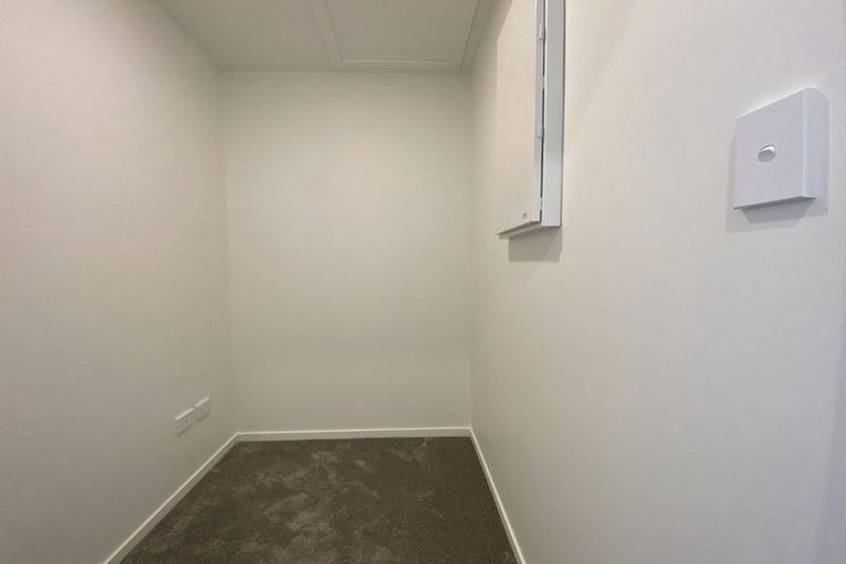 Photo of property in 15d Tabitha Crescent, Henderson, Auckland, 0612