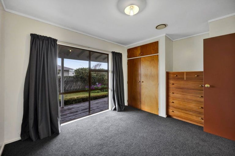 Photo of property in 10 Silvan Place, Bell Block, New Plymouth, 4312
