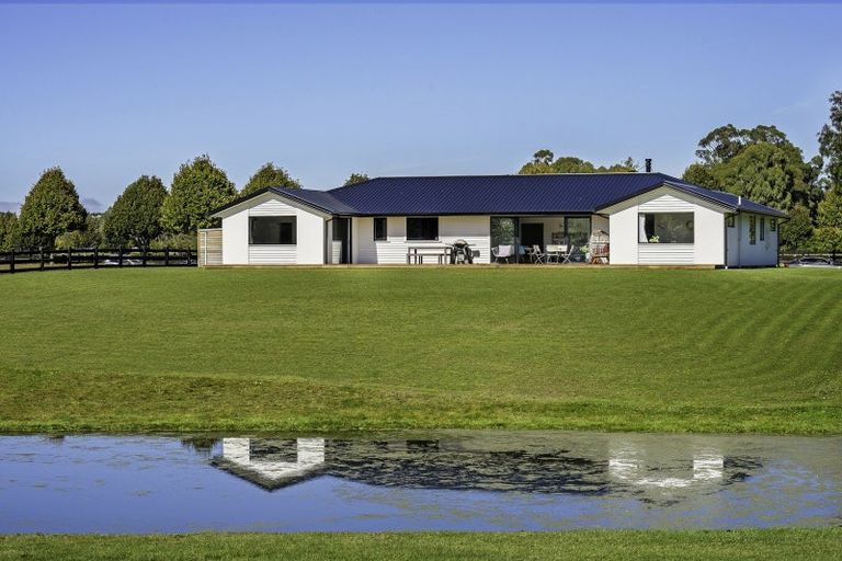 Photo of property in 8 Burntwood Lane, Pegasus, 7612