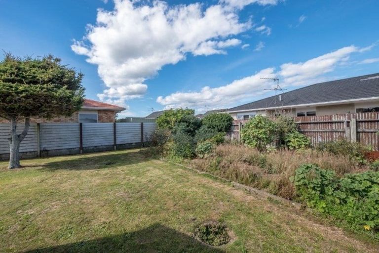 Photo of property in 64 Disraeli Street, Hawera, 4610