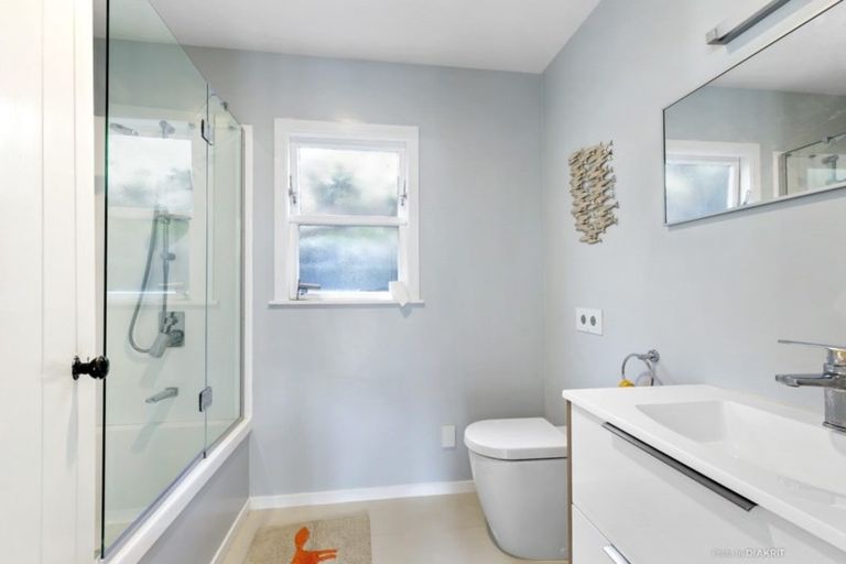 Photo of property in 1085 Makara Road, Makara Beach, Karori, 6972