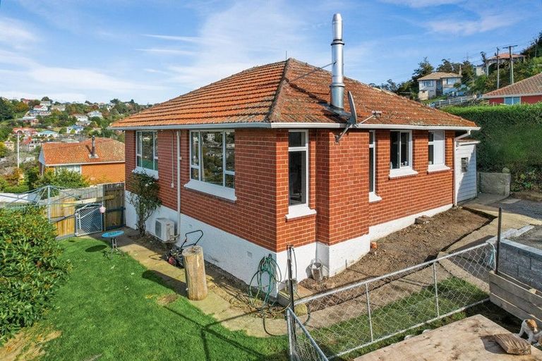 Photo of property in 38 Lindsay Road, Caversham, Dunedin, 9011