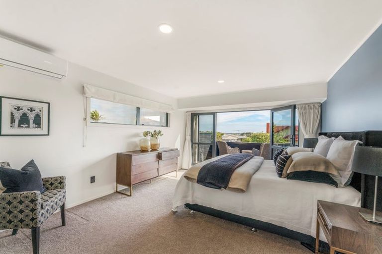 Photo of property in 3/4 Morrow Avenue, Bucklands Beach, Auckland, 2012