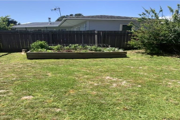 Photo of property in 5 Repo Street, Paraparaumu, 5032