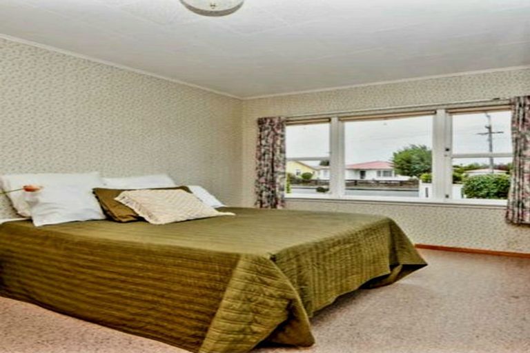 Photo of property in 9 Wakelin Street, Carterton, 5713