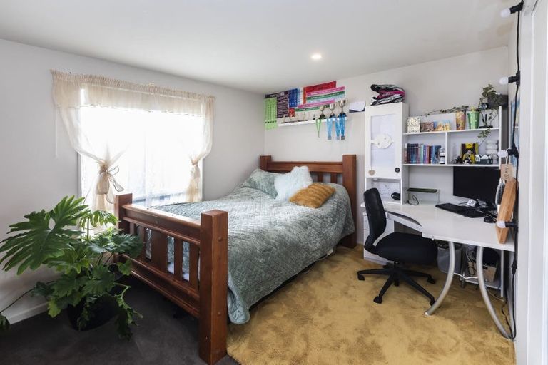 Photo of property in 4 Kingsbridge West, Burwood, Christchurch, 8083