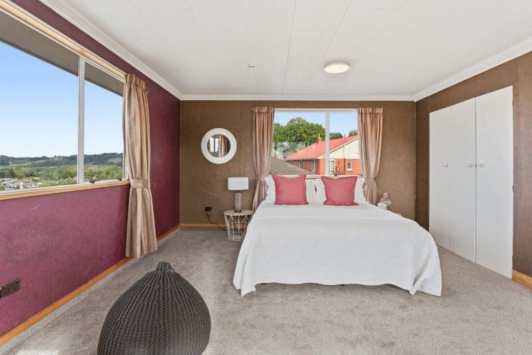 Photo of property in 66 Waldron Crescent, Green Island, Dunedin, 9018