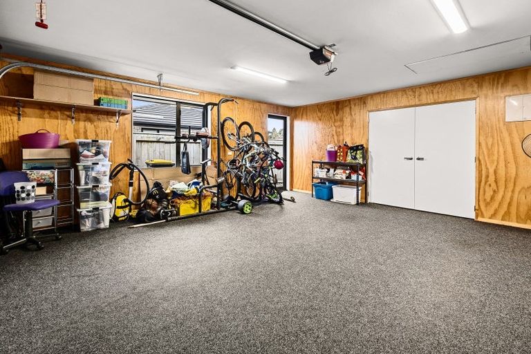 Photo of property in 17 Dreaver Drive, Waitara, 4320