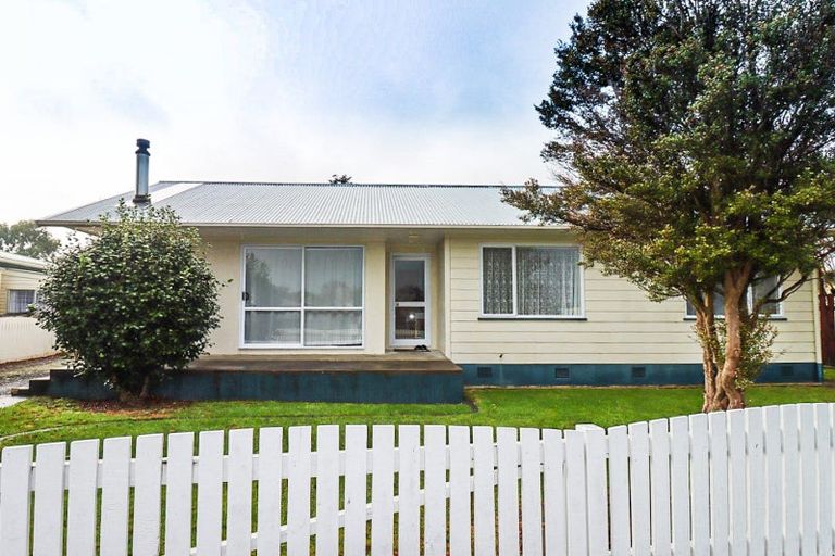 Photo of property in 87 Gordon Street, Dannevirke, 4930