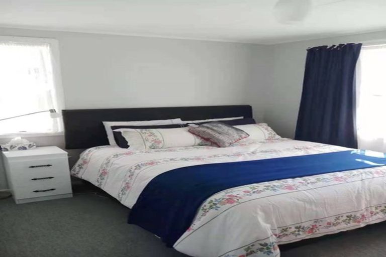 Photo of property in 20a Okoroire Street, Tirau, 3410