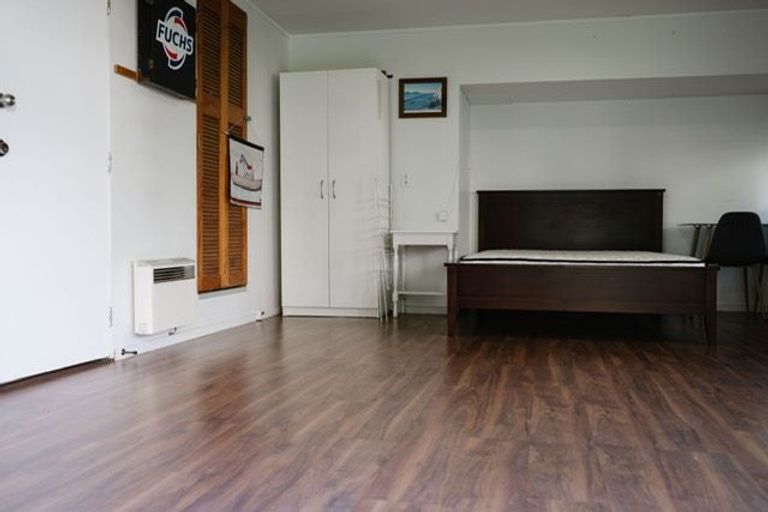 Photo of property in 7 Geoffrey Road, Torbay, Auckland, 0630