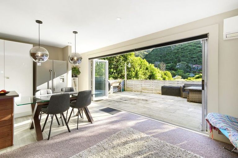 Photo of property in 10 Black Beech Street, Birchville, Upper Hutt, 5018