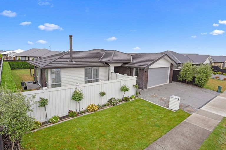 Photo of property in 22 Pahua Street, Pegasus, 7612