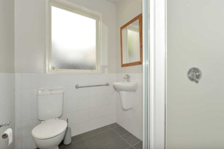 Photo of property in 19a Beatrice Place, Avonhead, Christchurch, 8042