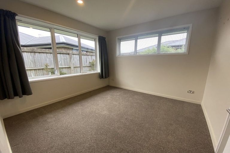 Photo of property in 8 Booth Way, Belfast, Christchurch, 8051