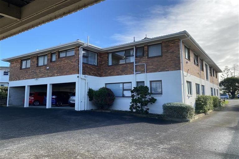 Photo of property in 358 St Heliers Road, Saint Heliers, Auckland, 1071