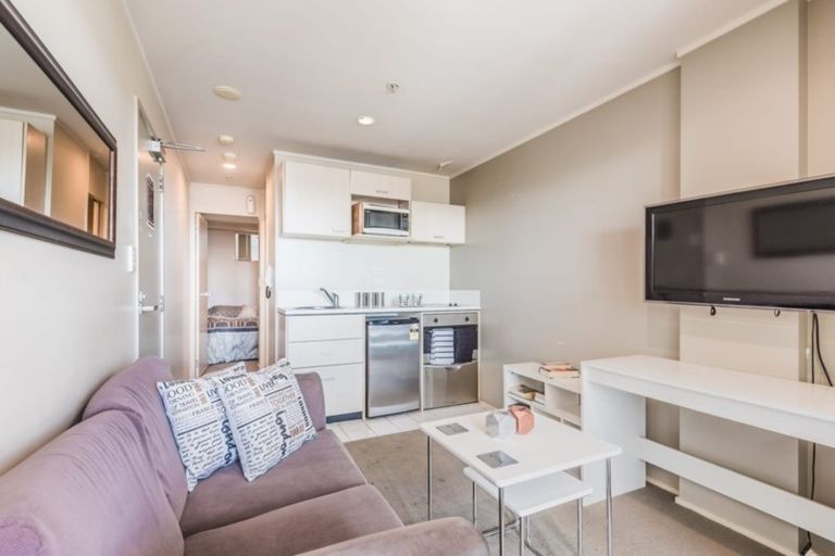 Photo of property in 72 Nelson Street, Howick, Auckland, 2014