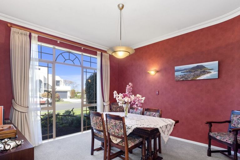 Photo of property in 28 Plateau Heights, Mount Maunganui, 3116