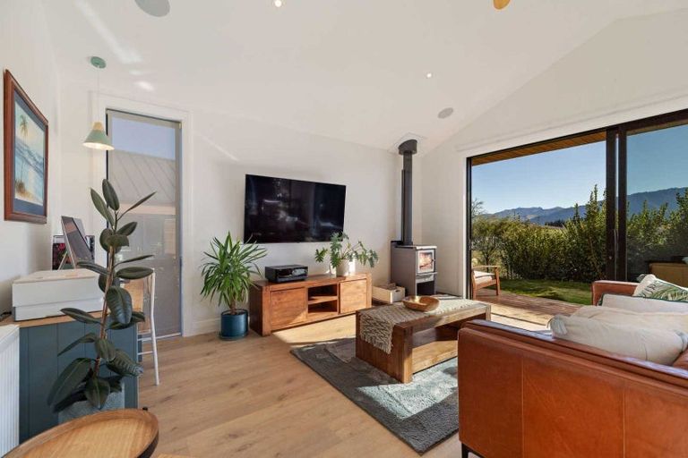 Photo of property in 7 Torridon Court, Jacks Point, Queenstown, 9371