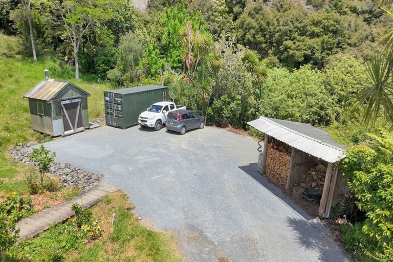 Photo of property in 588 Matakana Valley Road, Matakana, Warkworth, 0985