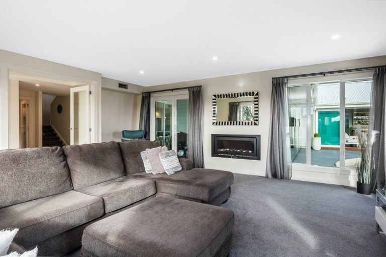 Photo of property in 71 Matatua Road, Raumati Beach, Paraparaumu, 5032