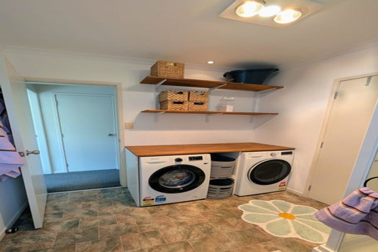 Photo of property in 35 Bureta Road, Otumoetai, Tauranga, 3110