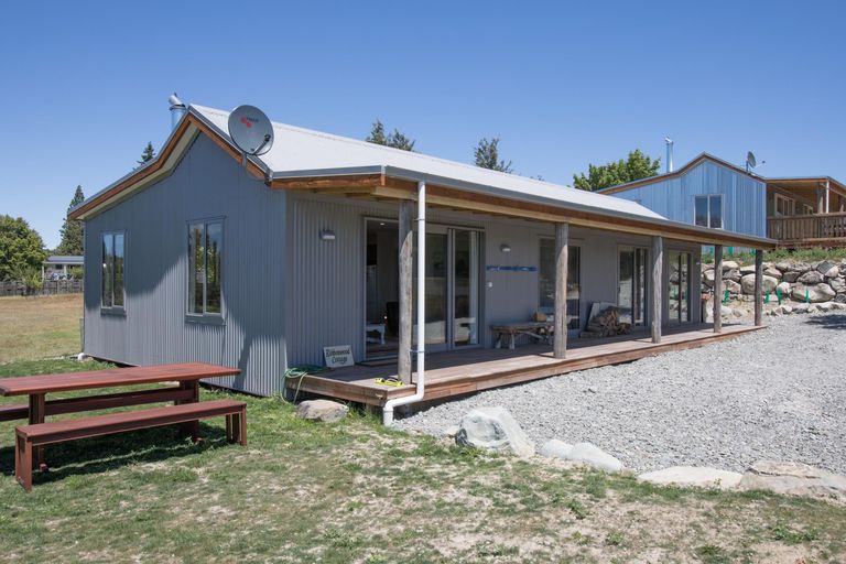 Photo of property in 26a Aorangi Crescent, Lake Tekapo, 7999