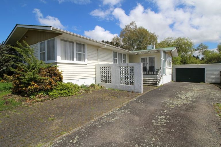 Photo of property in 90 Pandora Avenue, Sunnybrook, Rotorua, 3015