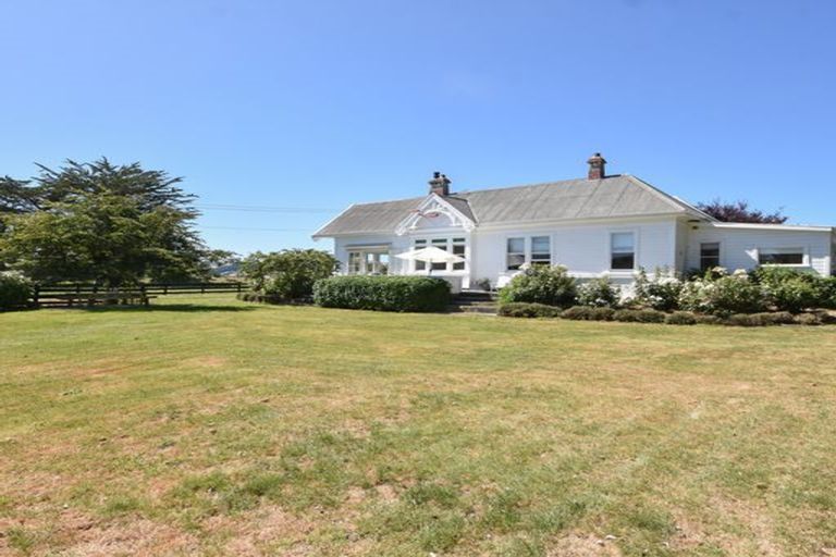 Photo of property in 1215 Centre Road, Henley, Outram, 9073