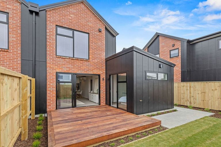 Photo of property in 3/12 Mccombs Street, Somerfield, Christchurch, 8024