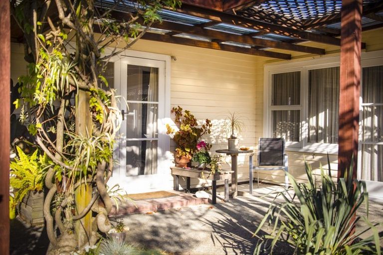 Photo of property in 8 Hitchings Avenue, Onekawa, Napier, 4110