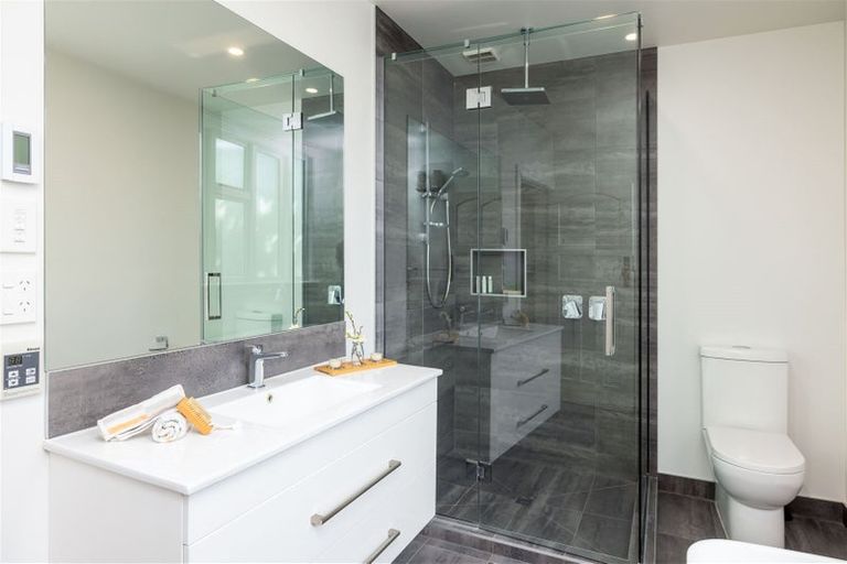 Photo of property in 138 Innes Road, St Albans, Christchurch, 8052