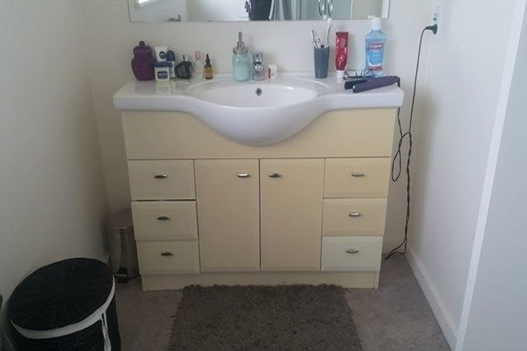 Photo of property in 40 Wellington Street, Pukekohe, 2120