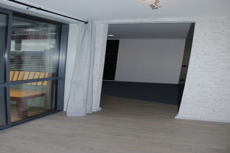 Photo of property in 12 Cunaris Way, Te Anau, 9600