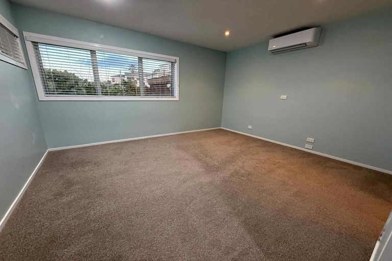 Photo of property in 49a Ferry Road, Arkles Bay, Whangaparaoa, 0932